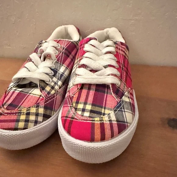 NEW Plaid U.S. Polo Assn. Tennis Shoes - Picture 12 of 15